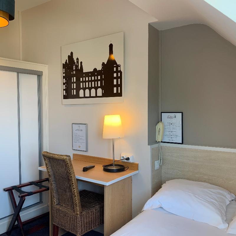 Hotel Anne De Bretagne บลัวส์ ภายนอก รูปภาพ