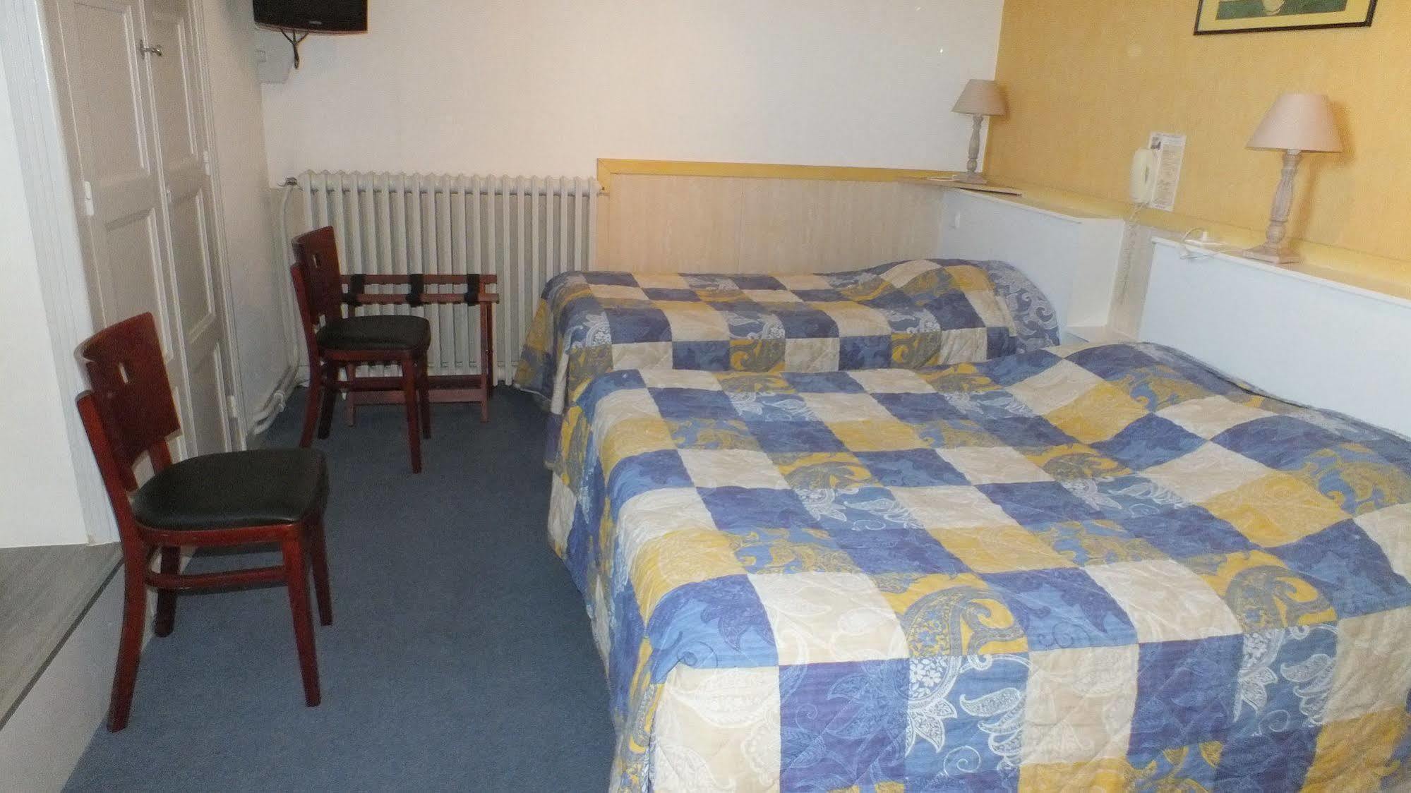 Hotel Anne De Bretagne บลัวส์ ภายนอก รูปภาพ
